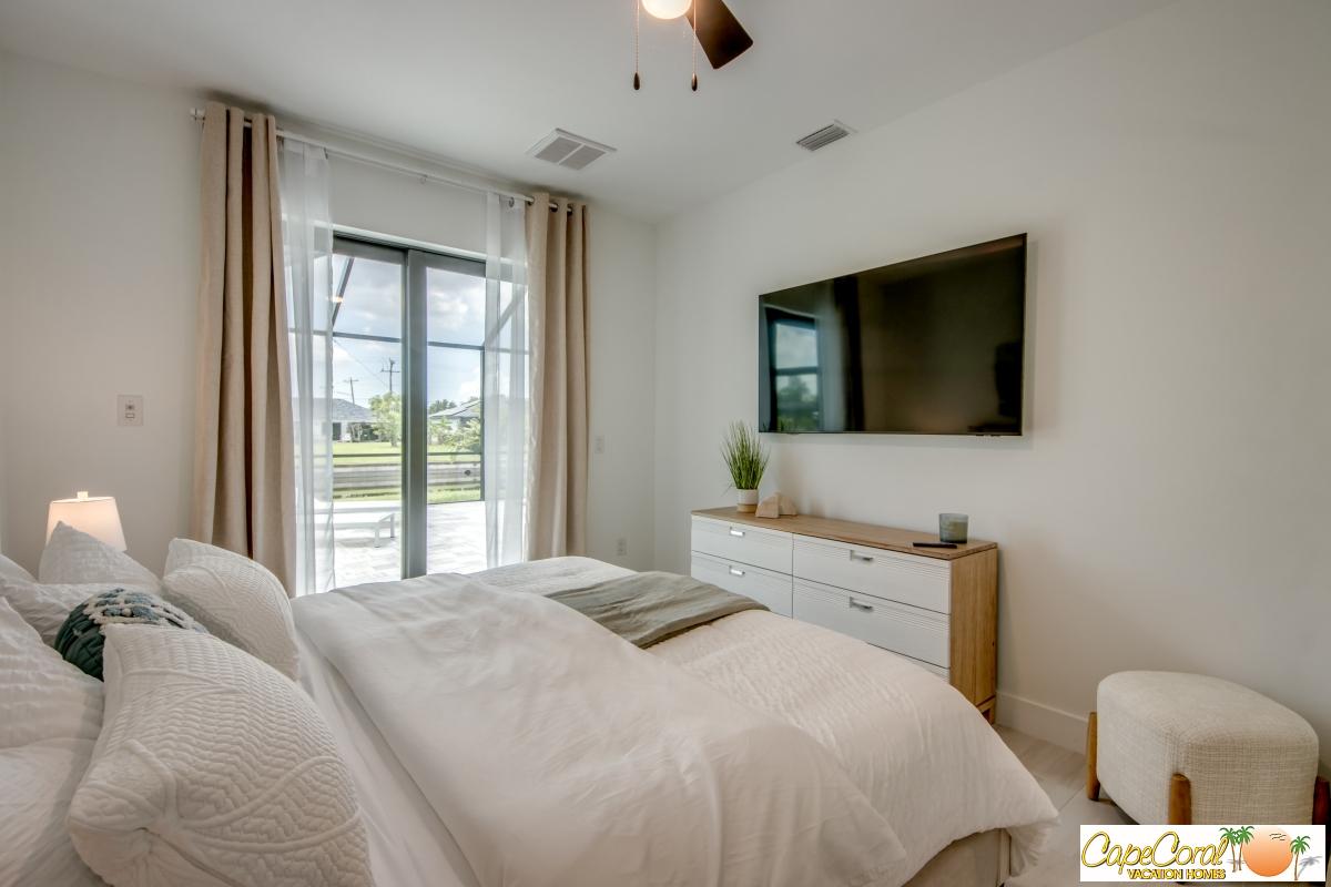 38-Bedroom-2