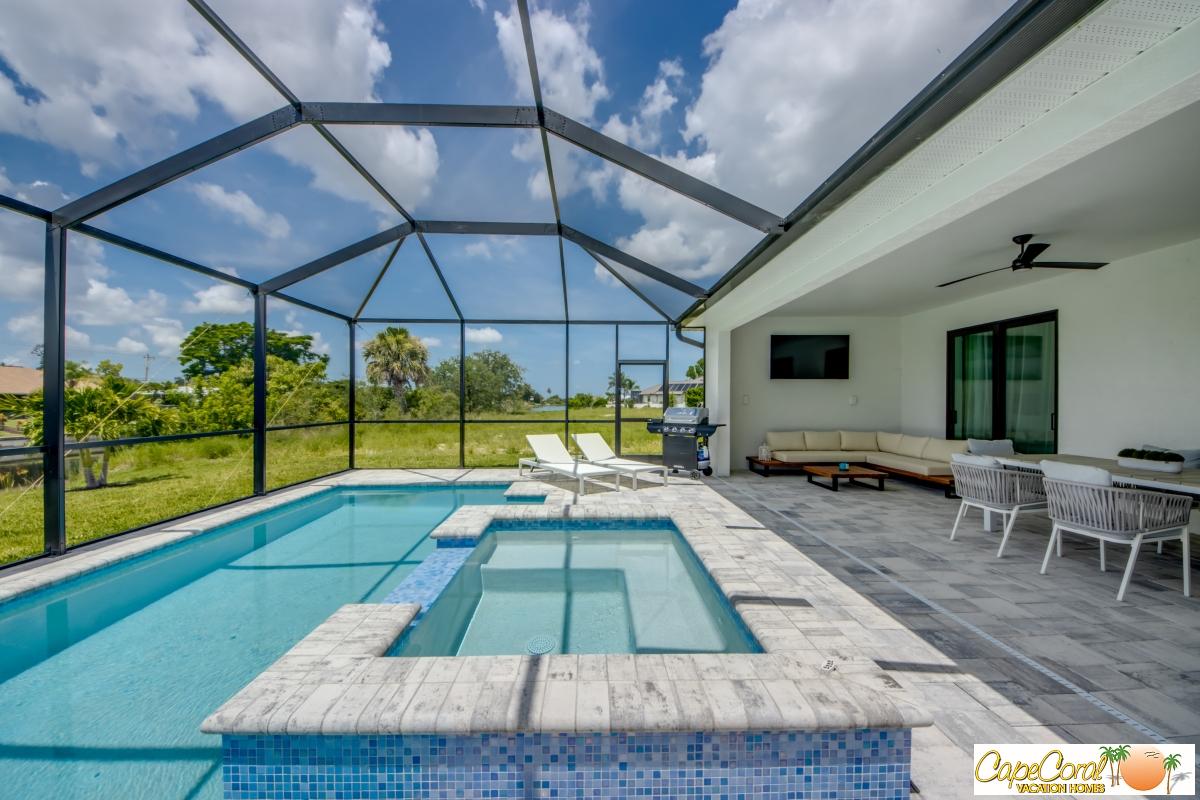 63-Pool-Hot-Tub
