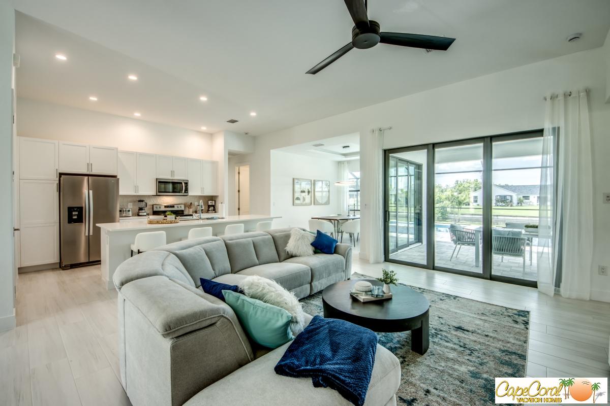 7-Family-Room