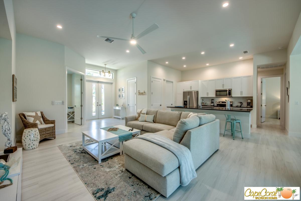 14-Family-Room