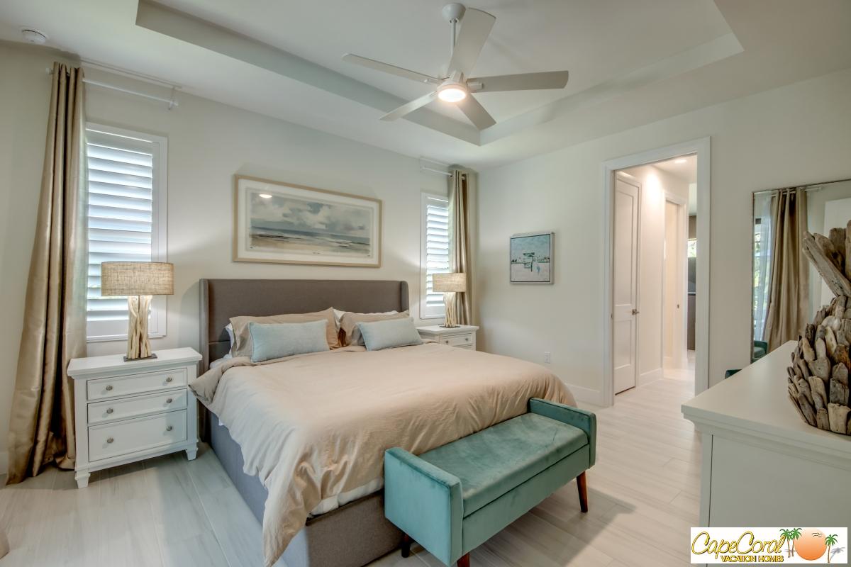 32-Master-Bedroom