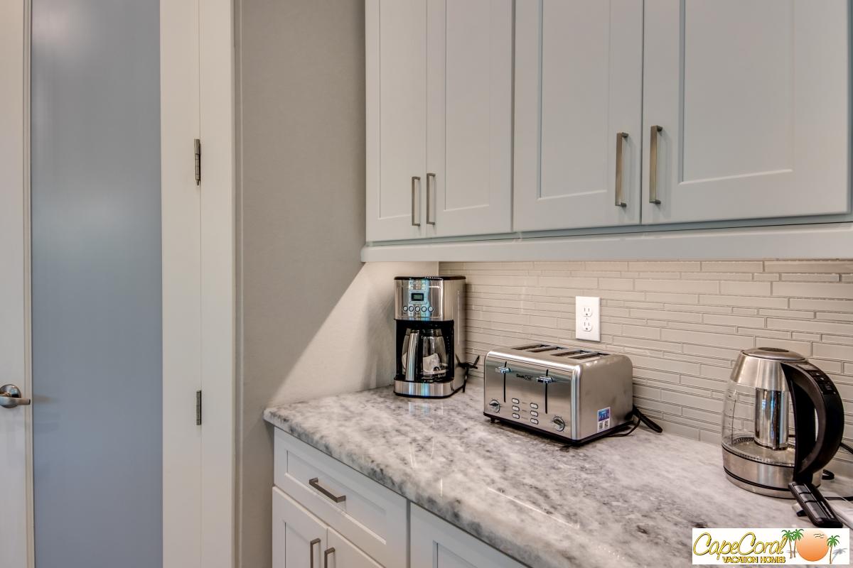 32-Kitchen
